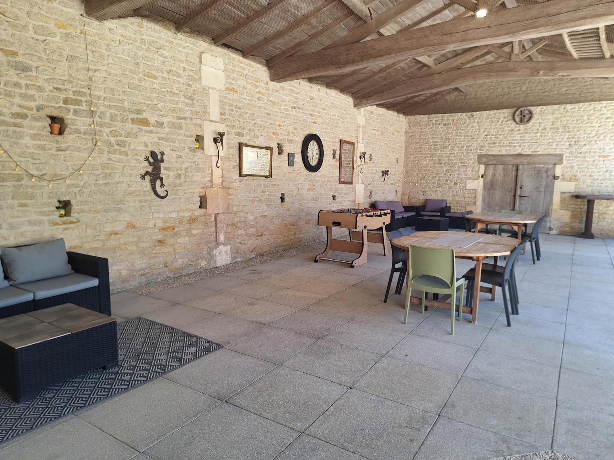 Gites Les Grandes Ecures Mons  Exterior photo
